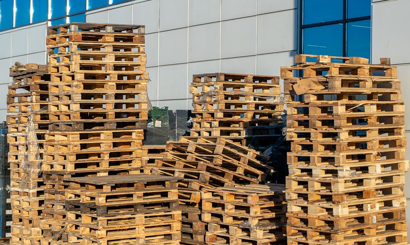 Wie Pallet Recovery die Herausforderungen beim Kauf gebrauchter Paletten löst