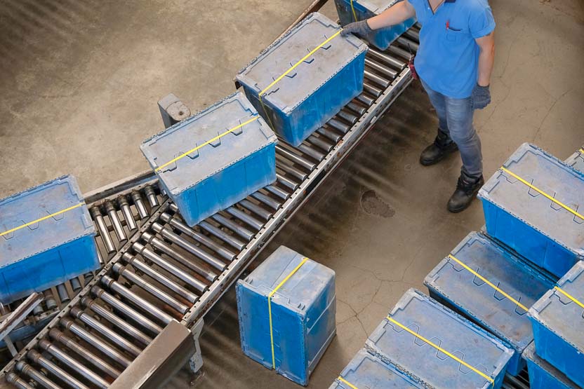 Große Auswahl an Kunststoffboxen für die Logistik